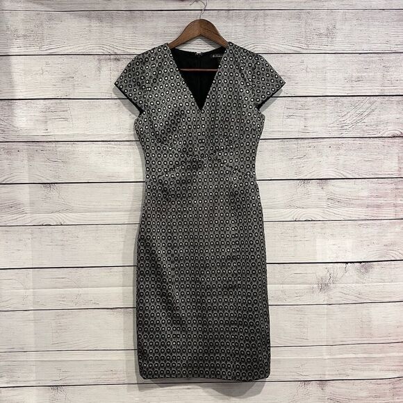 Brooks Brothers Sheath Dress Black Silver Geometric Star Jacguard Size 2 Office - Picture 2 of 11